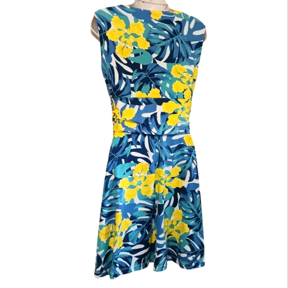 Land's End Tropical Criss-cross Dress, Size 6-8 petite. Excellent Pre-owned Cond - Picture 4 of 9